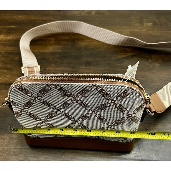 Michael Kors Jet Set Charm Large Dome Crossbody with Web Strap Natural $198 NWT - Picture 6 of 7